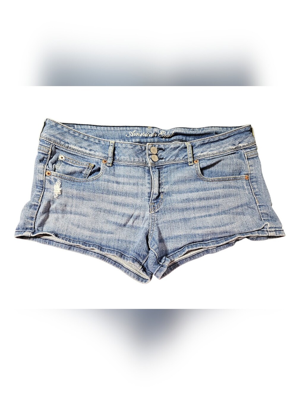American Eagle Outfitters Light Blue Denim Women’s Shorts, Size 14